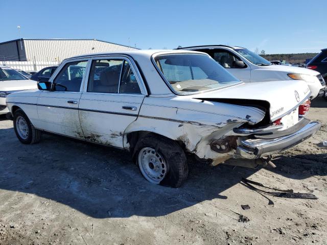 Image 2 of 1984 MERCEDES-BENZ 300 DT 1984 with VIN WDBAB33AXEA087944