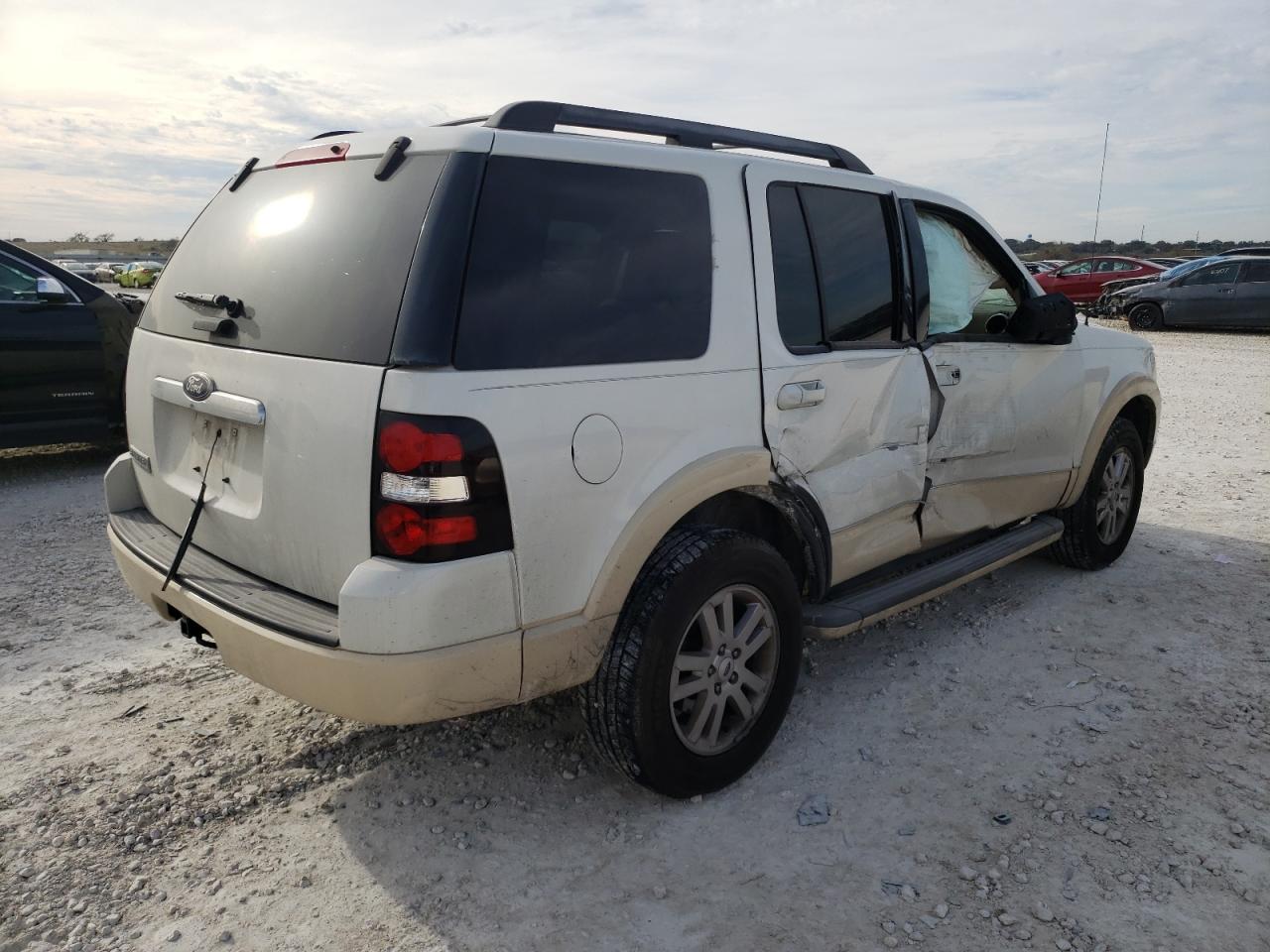 Изображение 3 2009 FORD EXPLORER EDDIE BAUER 2009 с VIN 1FMEU64E09UA30247