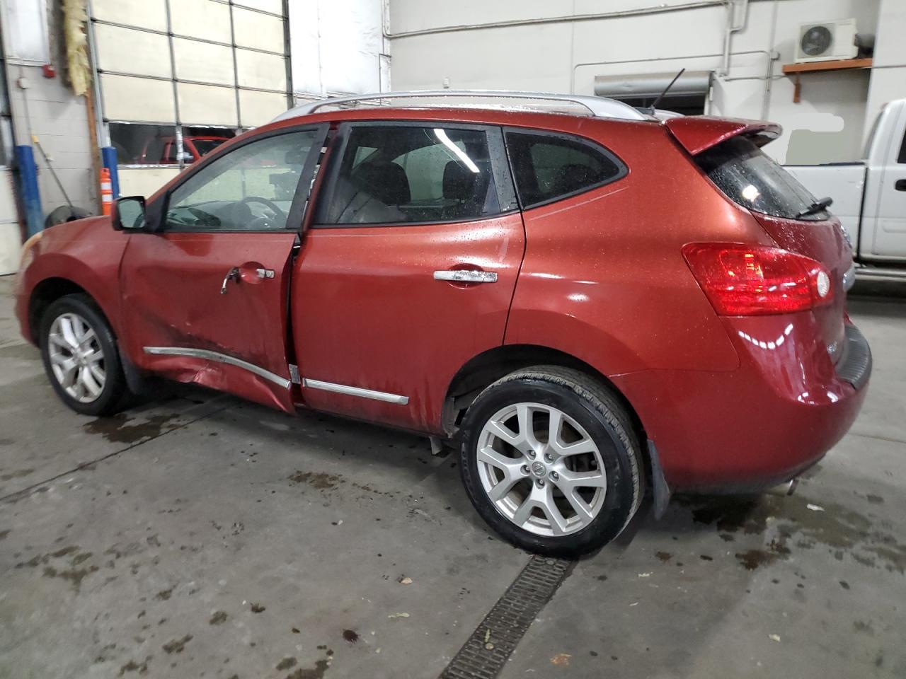 Image 2 of 2012 NISSAN ROGUE S 2012 with VIN JN8AS5MV1CW358053