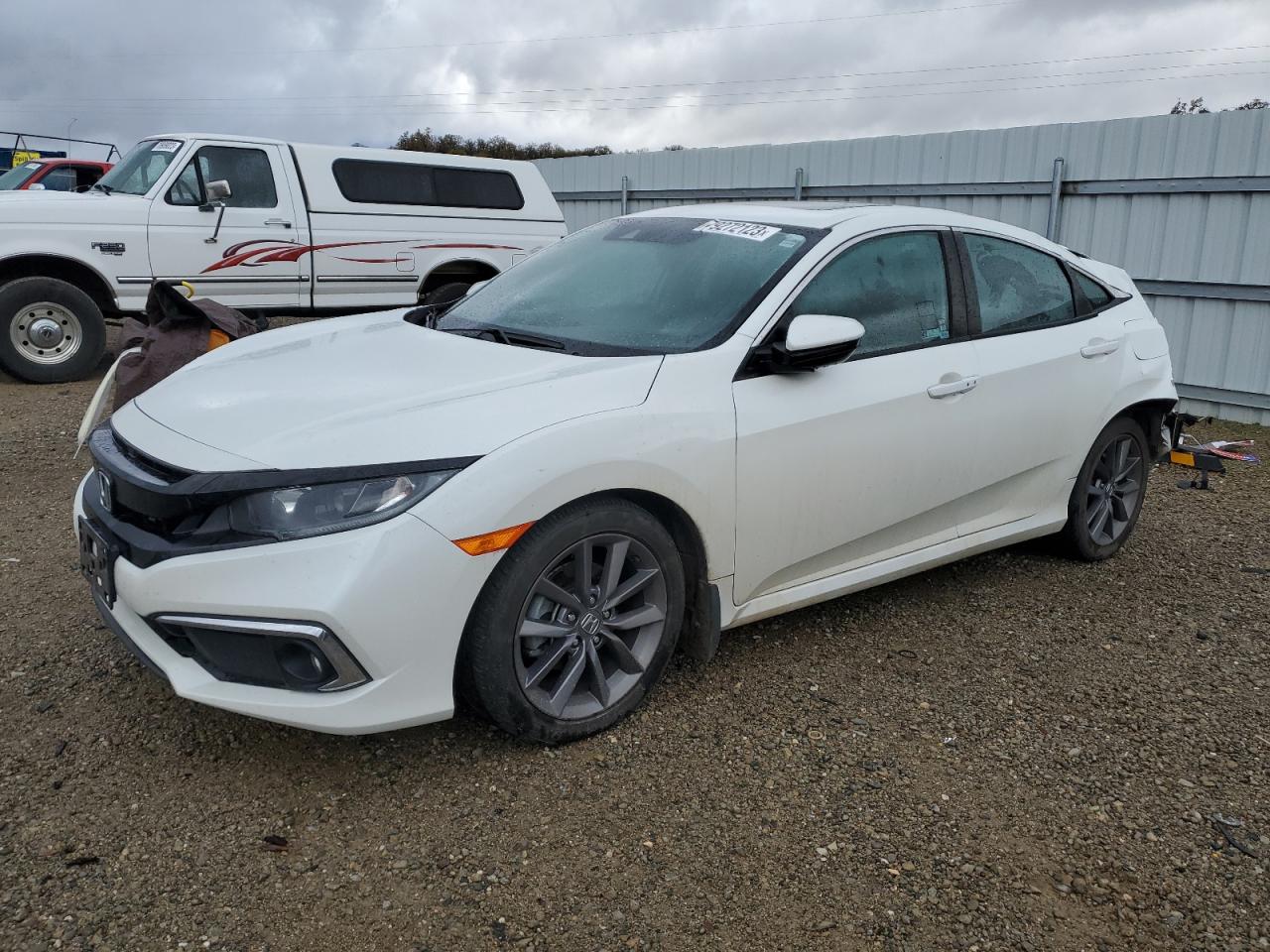 Изображение 1 2019 HONDA CIVIC EX 2019 с VIN 19XFC1F32KE208352