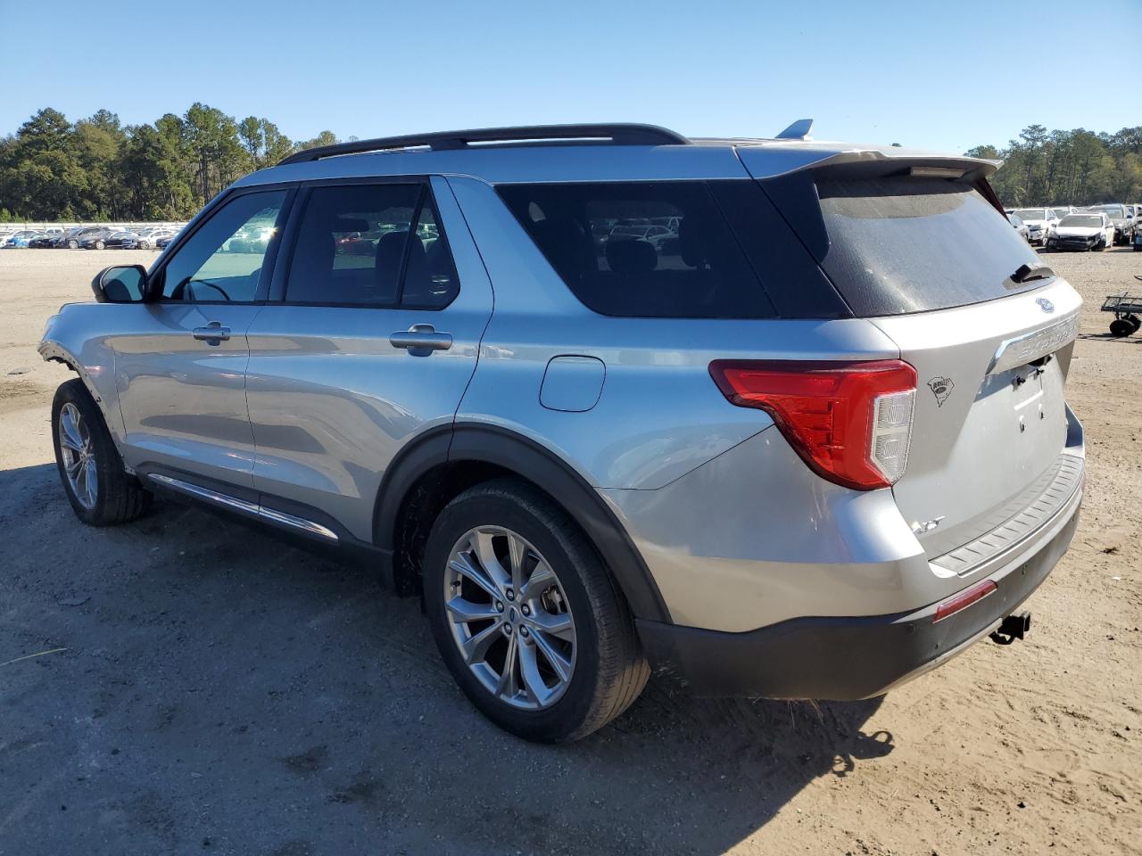 Obraz 2 z 2020 FORD EXPLORER XLT 2020 z VIN 1FMSK7DH4LGB19026