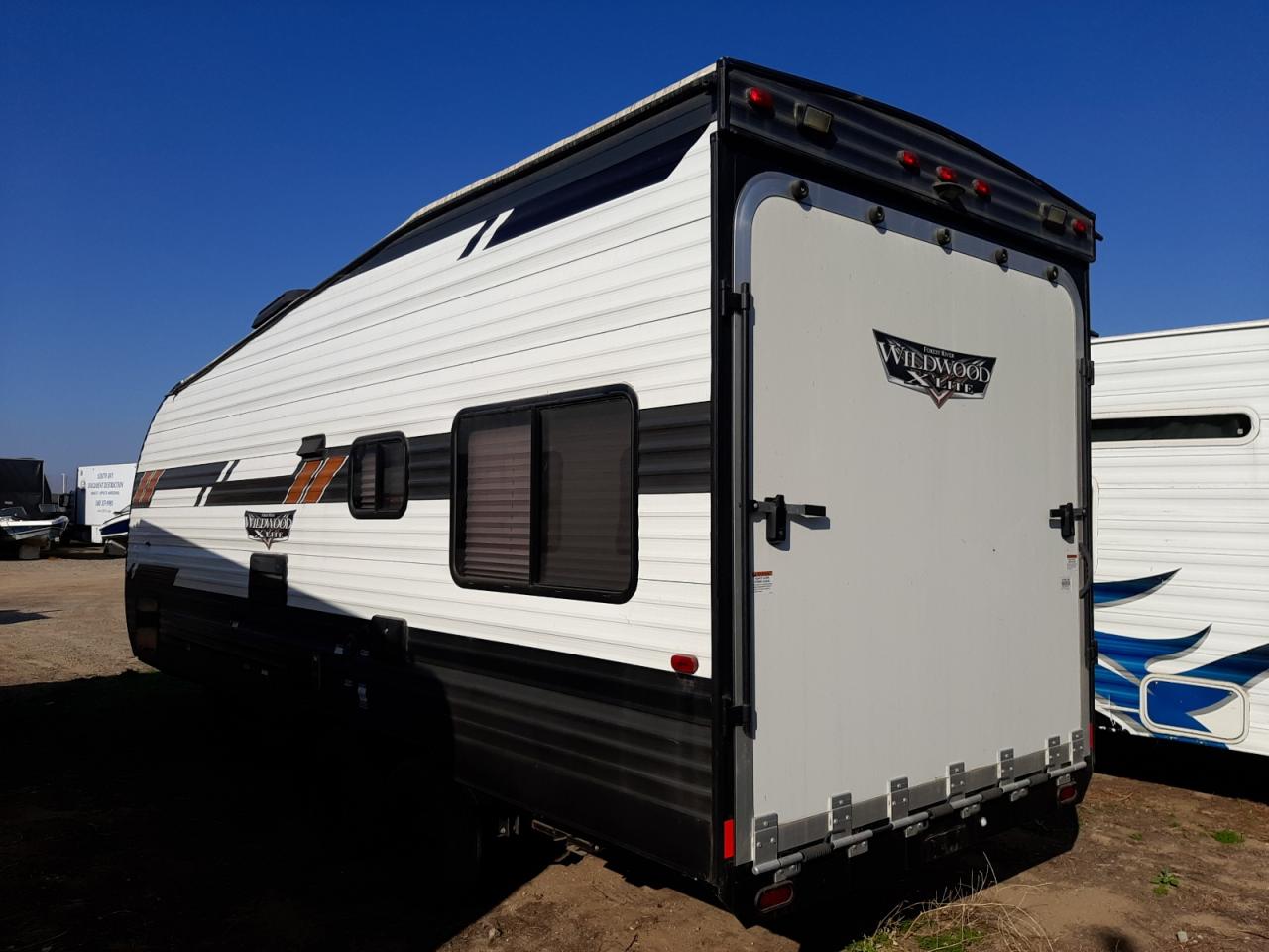 Image 3 of 2020 WILDWOOD WILDWOOD X 2020 with VIN 4X4TWDU2XLE034267