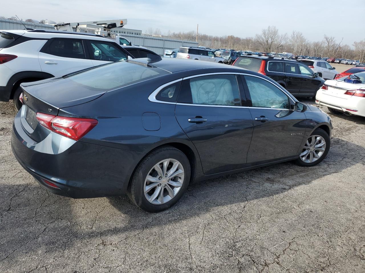 Изображение 3 2020 CHEVROLET MALIBU LT 2020 с VIN 1G1ZD5ST8LF033564