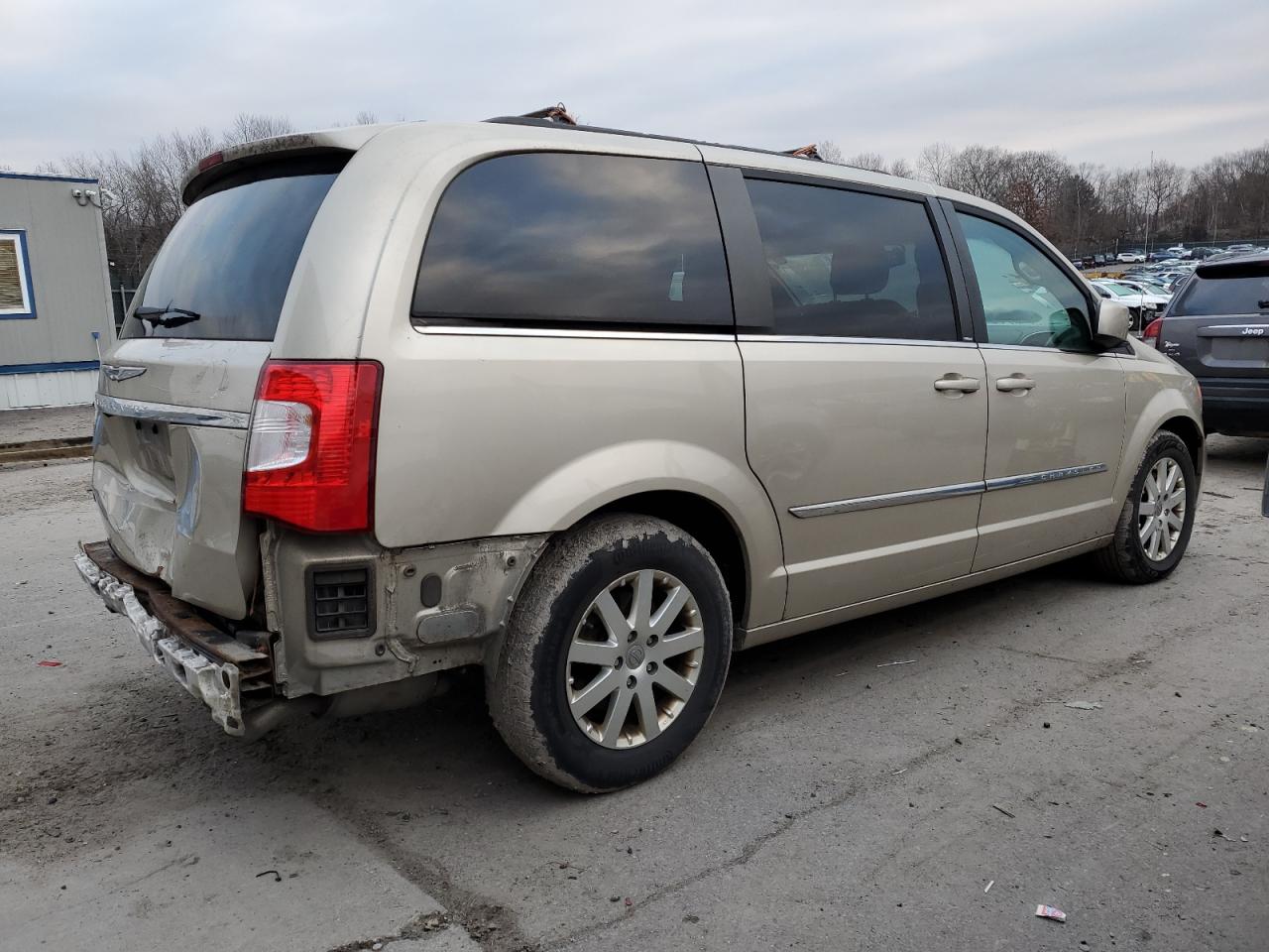 Image 3 of 2014 CHRYSLER TOWN & COUNTRY TOURING 2014 with VIN 2C4RC1BG9ER211547