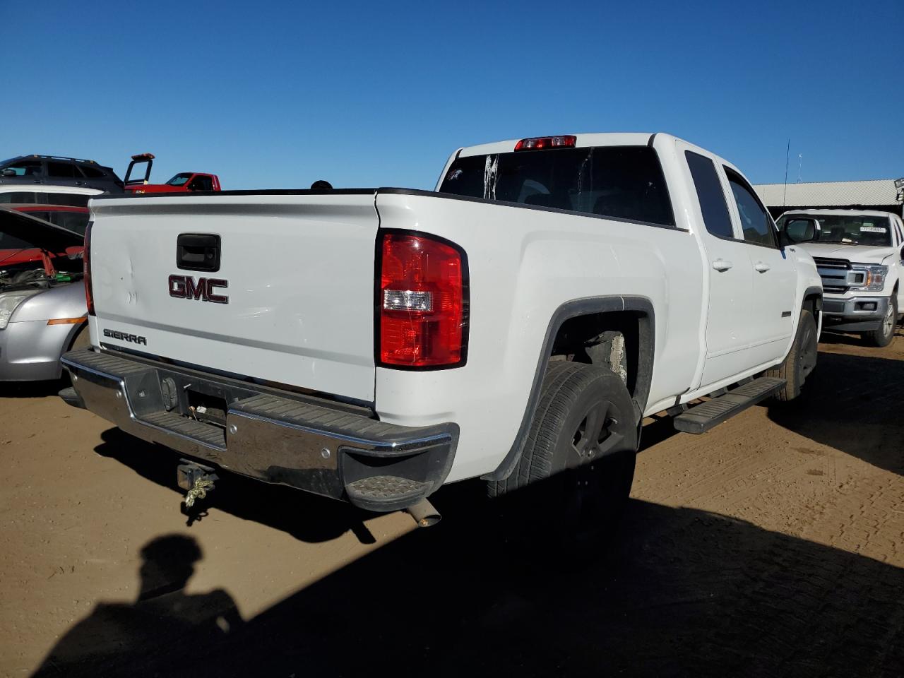 Image 3 of 2017 GMC SIERRA K1500 2017 with VIN 1GTV2LEC0HZ289540