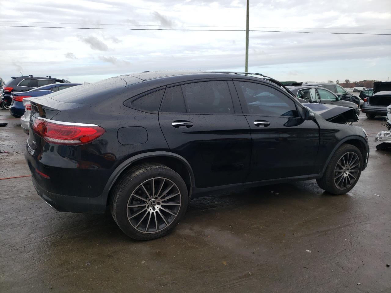 Image 3 of 2022 MERCEDES-BENZ GLC COUPE 300 4MATIC 2022 with VIN W1N0J8EB3NG016688