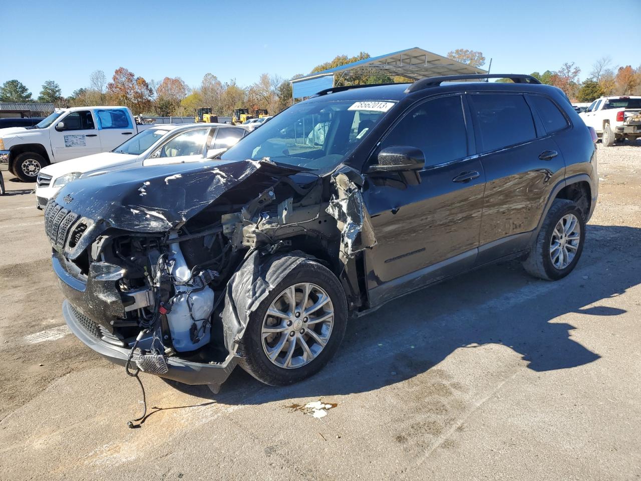 Image 1 of 2019 JEEP CHEROKEE LATITUDE 2019 with VIN 1C4PJLCB4KD203298