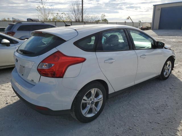 Image 3 of 2014 FORD FOCUS SE 2014 with VIN 1FADP3K22EL362212