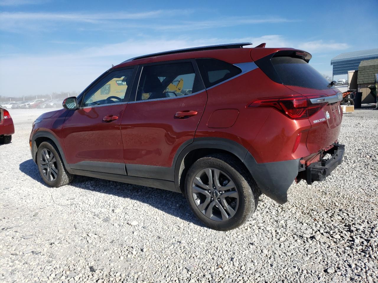 Изображение 2 2023 KIA SELTOS S 2023 с VIN KNDEU2AA4P7435165