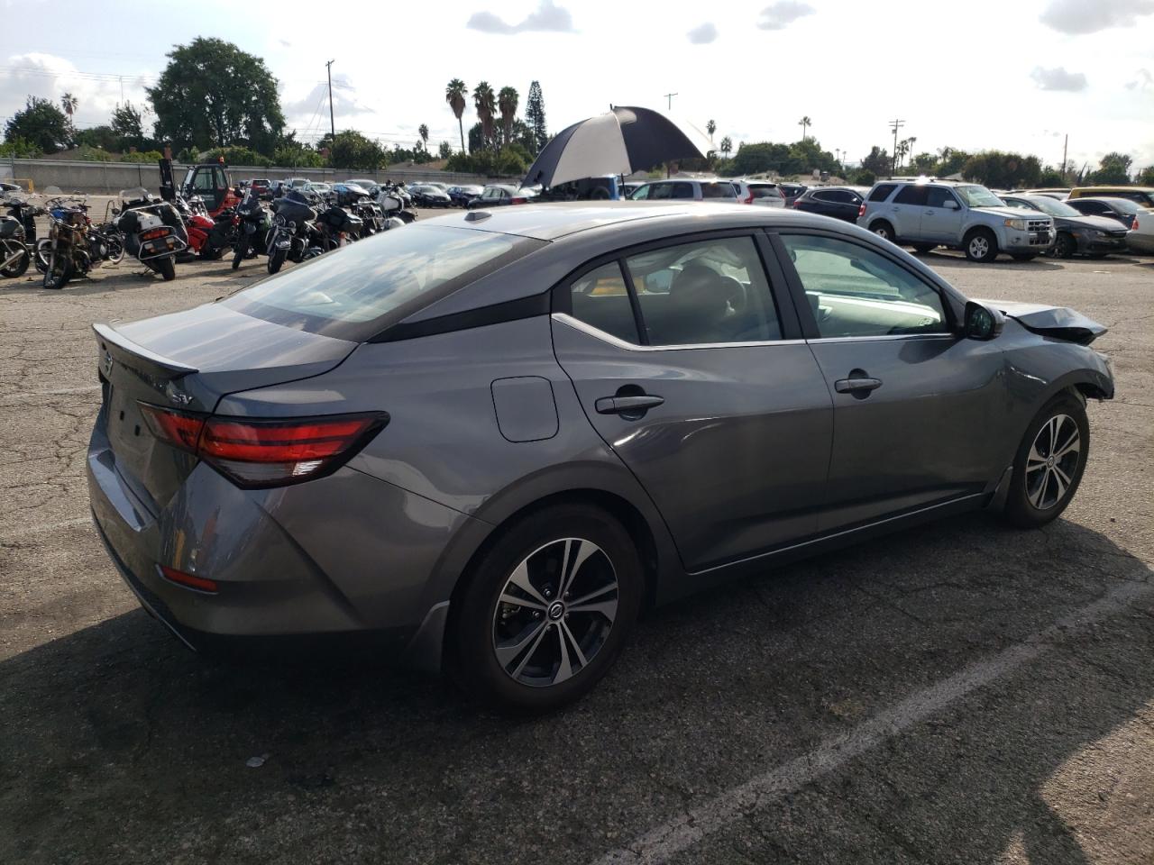 Image 3 of 2020 NISSAN SENTRA SV 2020 with VIN 3N1AB8CV0LY258570