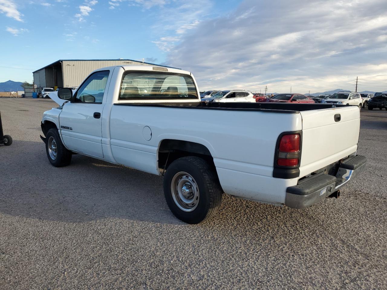 Изображение 2 1998 DODGE RAM 1500  1998 с VIN 1B7HC16Y9WS691846