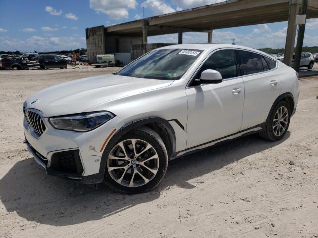 Obraz 1 z 2021 BMW X6 XDRIVE40I 2021 z VIN 5UXCY6C01M9E57584