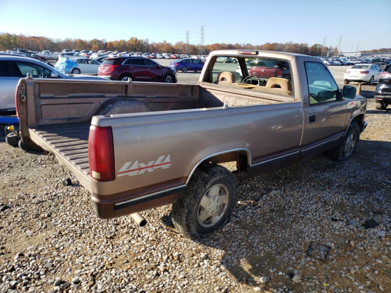 Image 3 of 1994 CHEVROLET GMT-400 K1500 1994 with VIN 1GCEK14K3RE215244