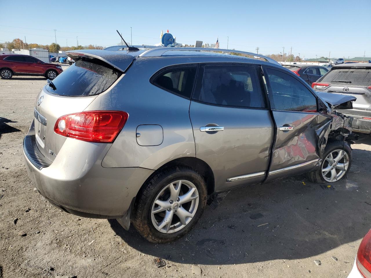 Image 3 of 2011 NISSAN ROGUE S 2011 with VIN JN8AS5MV7BW689721