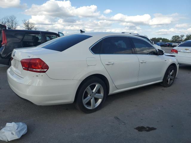 Image 3 of 2015 VOLKSWAGEN PASSAT S 2015 with VIN 1VWAS7A34FC111302