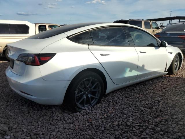Obraz 3 z 2022 TESLA MODEL 3  2022 z VIN 5YJ3E1EA8NF172372
