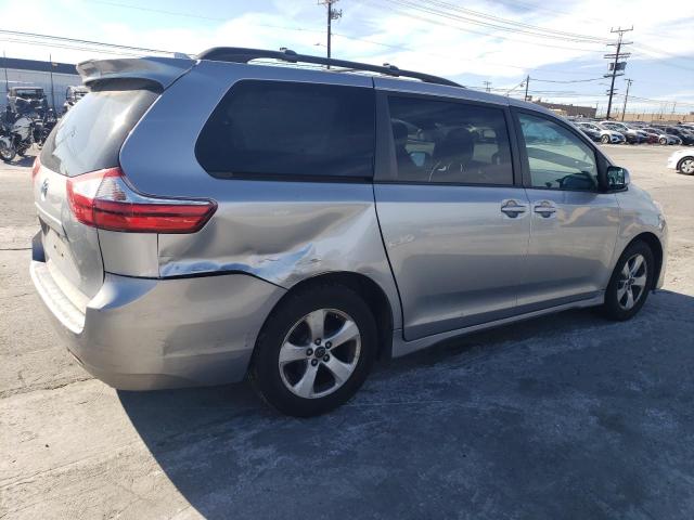 Изображение 3 2018 TOYOTA SIENNA LE 2018 с VIN 5TDKZ3DC5JS924016