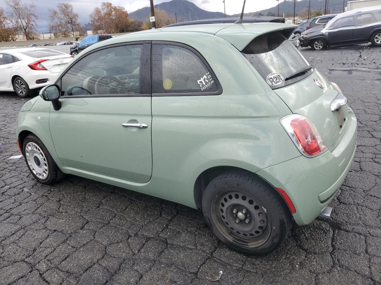 Изображение 2 2013 FIAT 500 POP 2013 с VIN 3C3CFFAR4DT752440