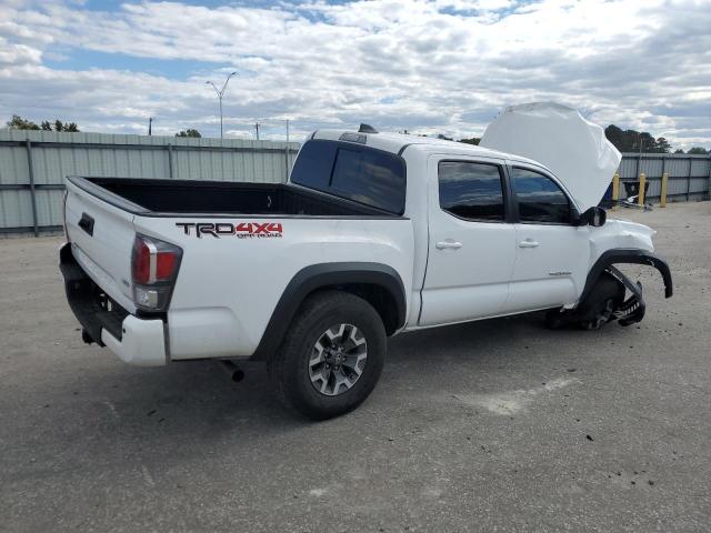 Obraz 3 z 2021 TOYOTA TACOMA DOUBLE CAB 2021 z VIN 5TFCZ5AN0MX268389