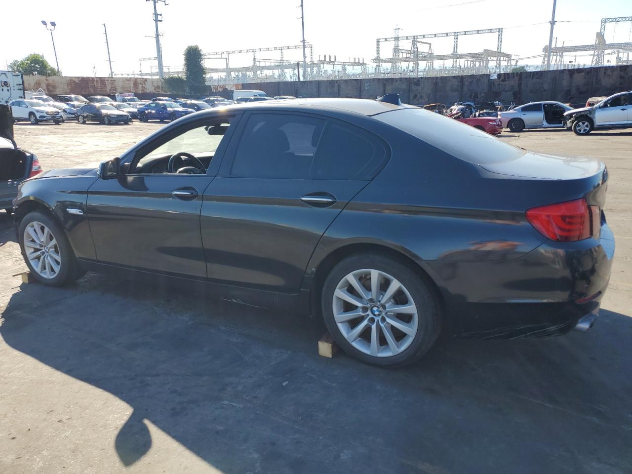 Изображение 2 2012 BMW 528 I 2012 с VIN WBAXG5C51CDY29006