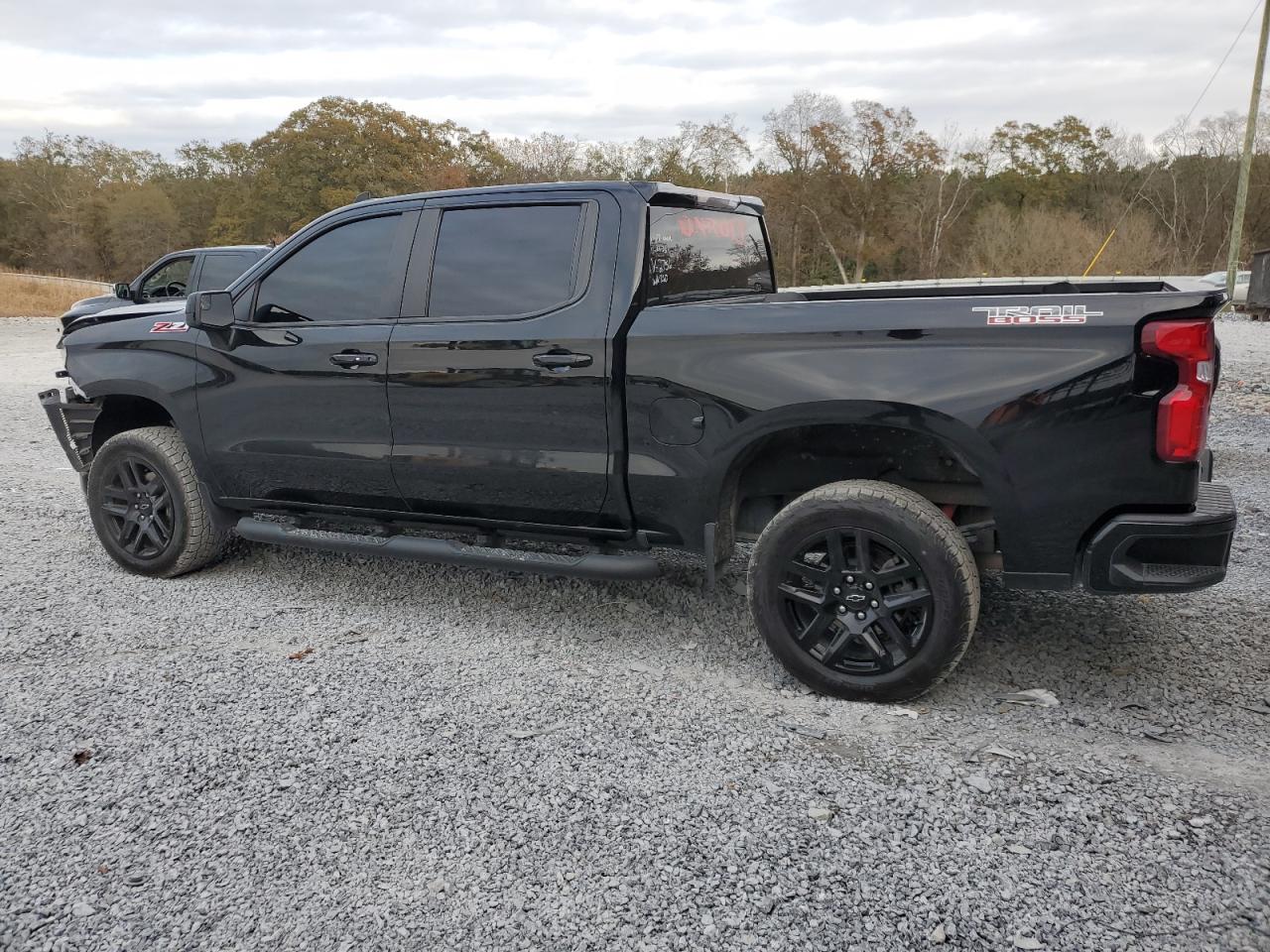 Изображение 2 2021 CHEVROLET SILVERADO K1500 LT TRAIL BOSS 2021 с VIN 1GCPYFEL1MZ432756