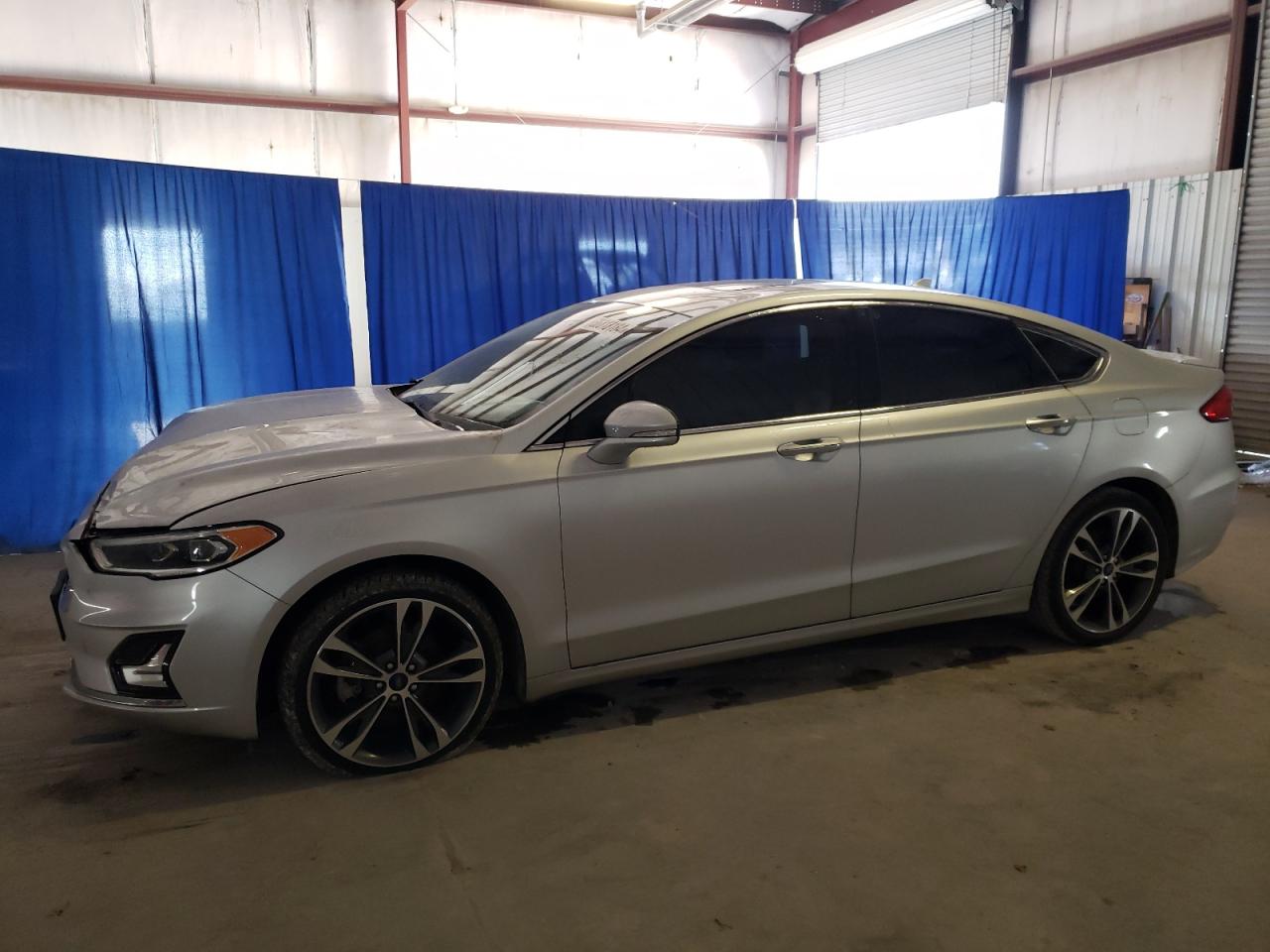 Изображение 1 2019 FORD FUSION TITANIUM 2019 с VIN 3FA6P0D99KR206537