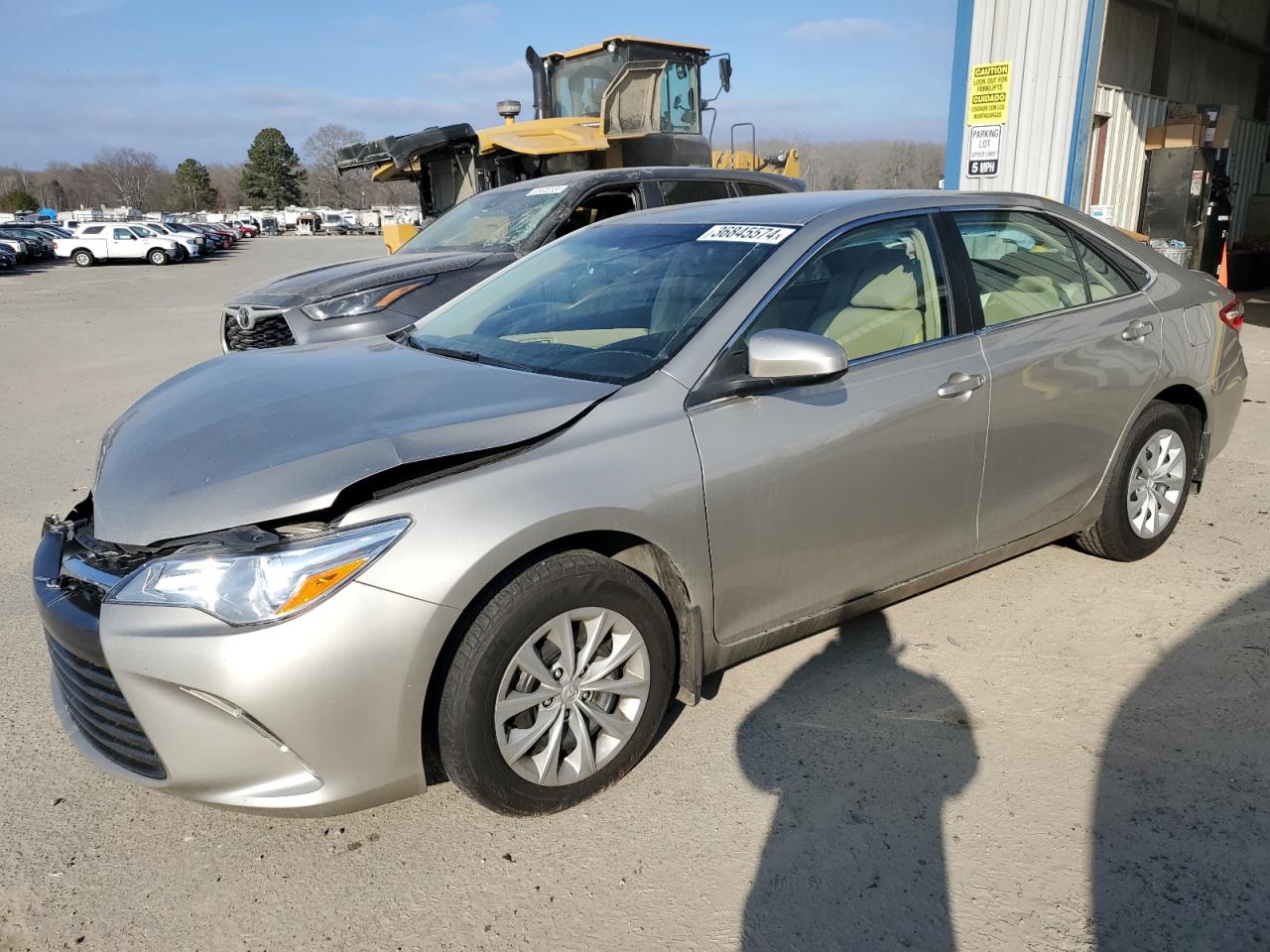 Image 1 of 2017 TOYOTA CAMRY LE 2017 with VIN 4T1BF1FK4HU725672