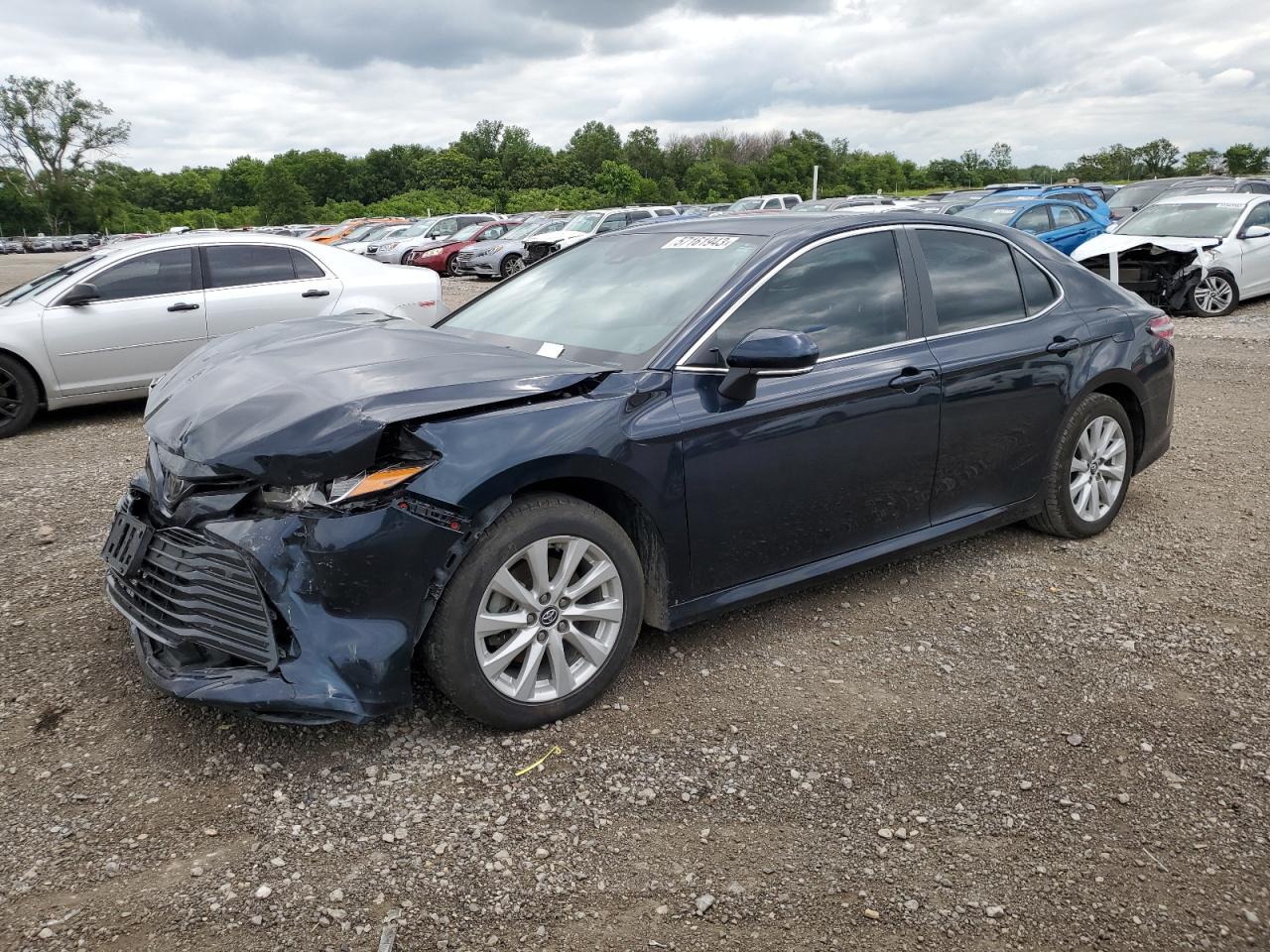Изображение 1 2020 TOYOTA CAMRY LE 2020 с VIN 4T1L11AK0LU910935