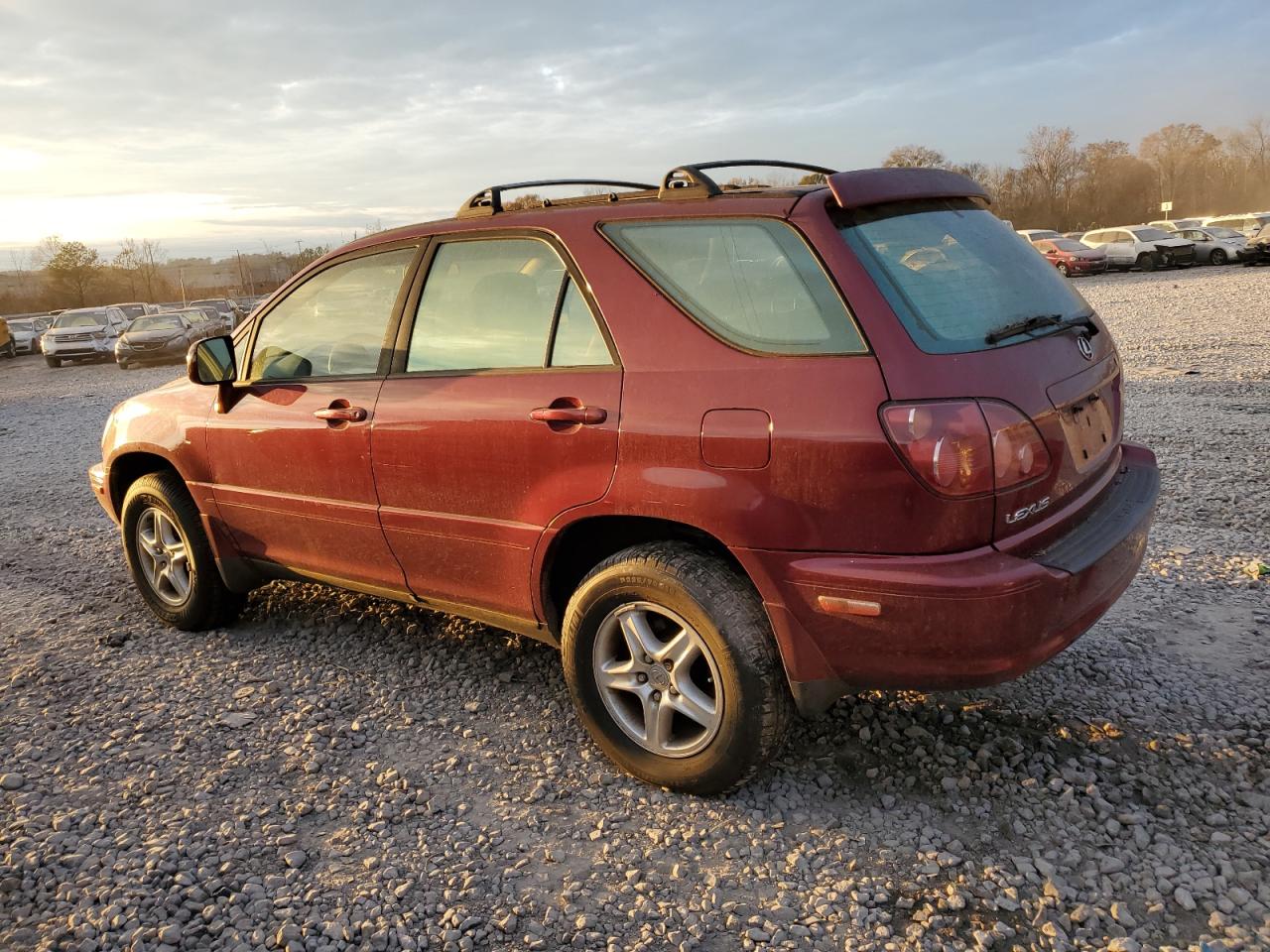 Obraz 2 z 1999 LEXUS RX 300 1999 z VIN JT6HF10U3X0034798