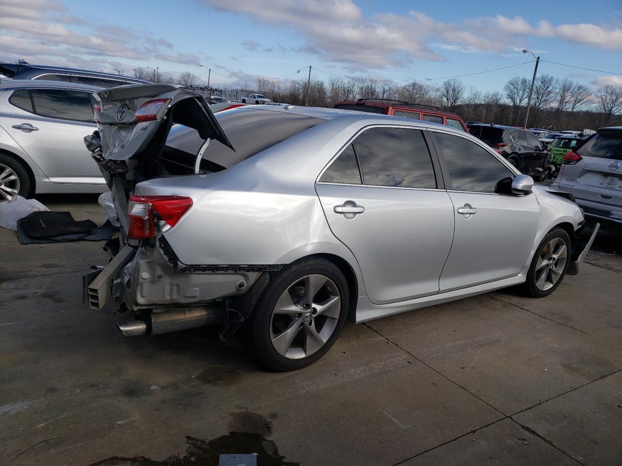 Изображение 3 2012 TOYOTA CAMRY SE 2012 с VIN 4T1BK1FK4CU504626