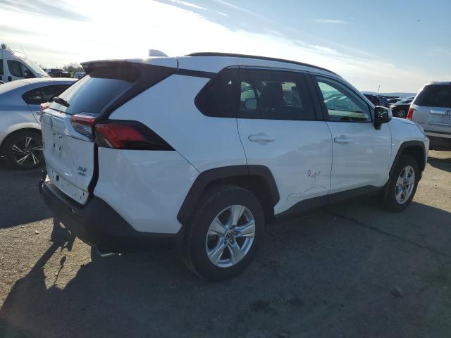 Obraz 3 z 2021 TOYOTA RAV4 XLE 2021 z VIN 2T3P1RFV6MC205957