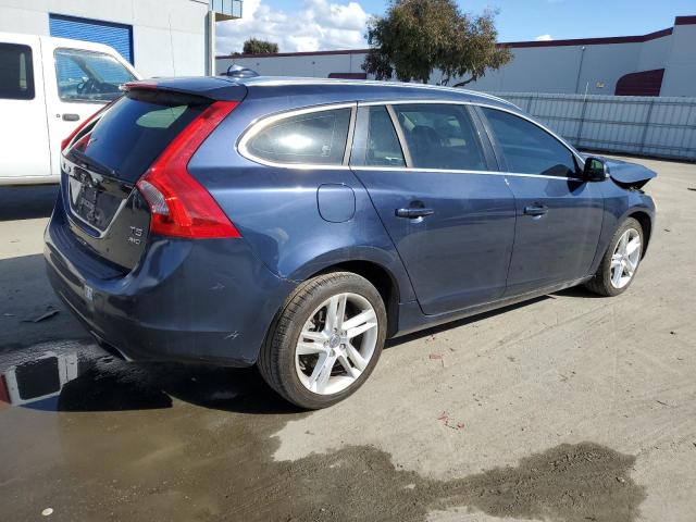 Obraz 3 z 2015 VOLVO V60 PREMIER 2015 z VIN YV1612SK3F1219761