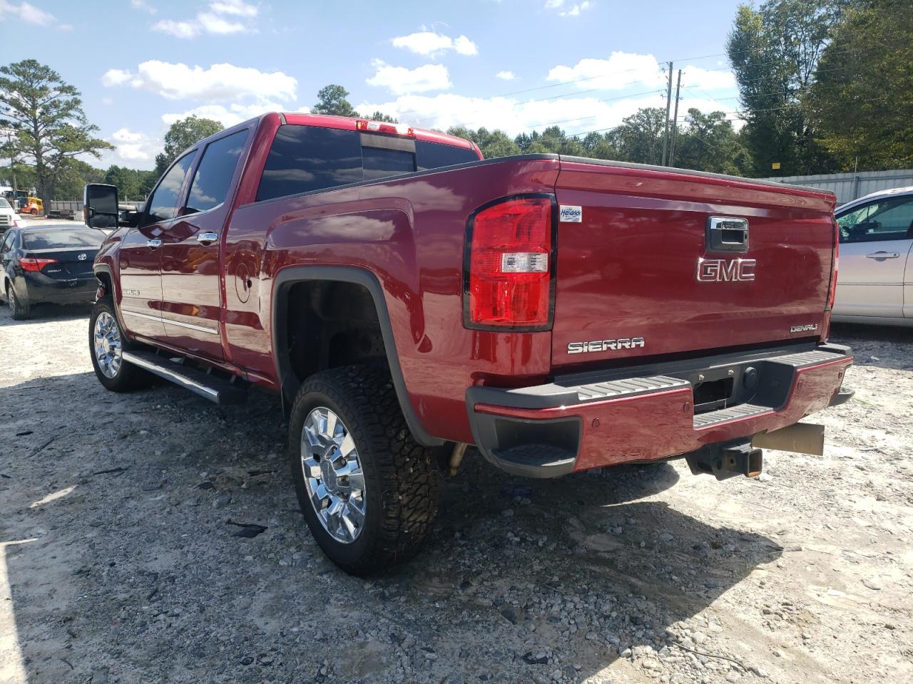 Obraz 2 z 2018 GMC SIERRA K2500 DENALI 2018 z VIN 1GT12UEY5JF158496