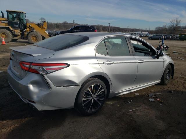 Obraz 3 z 2018 TOYOTA CAMRY L 2018 z VIN 4T1B11HK8JU131104