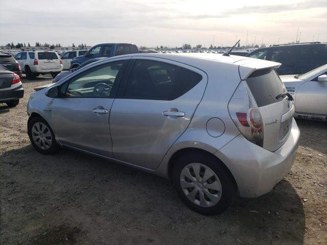 Image 2 of 2013 TOYOTA PRIUS C  2013 with VIN JTDKDTB37D1037472