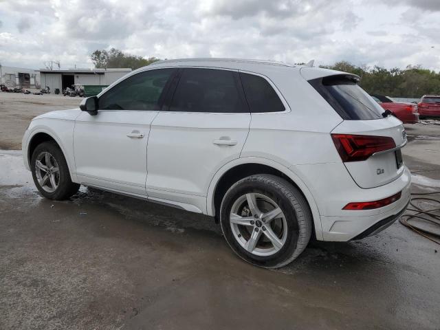 Изображение 2 2021 AUDI Q5 PREMIUM 2021 с VIN WA1AAAFY9M2133560