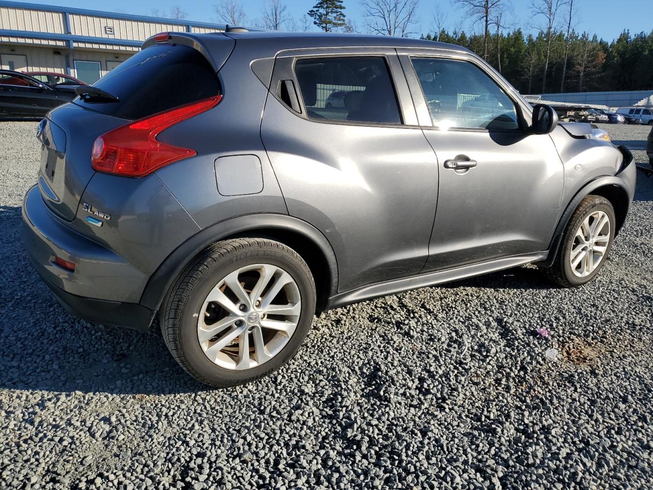 Image 3 of 2013 NISSAN JUKE S 2013 with VIN JN8AF5MV5DT227750