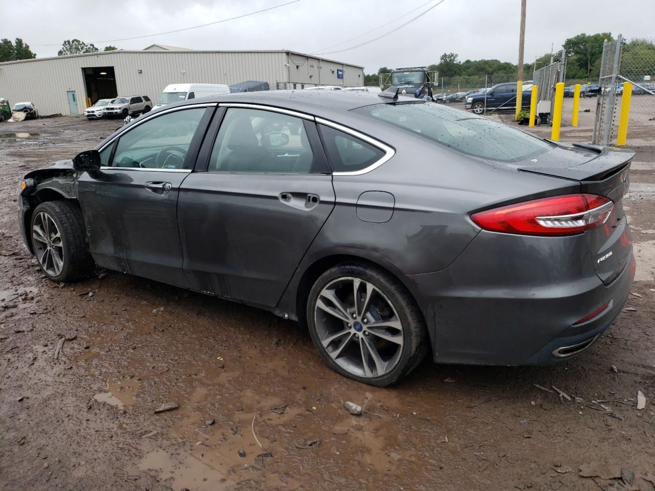 Изображение 2 2019 FORD FUSION TITANIUM 2019 с VIN 3FA6P0K96KR238395