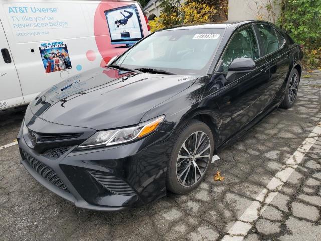 Obraz 1 z 2020 TOYOTA CAMRY SE 2020 z VIN 4T1G11AK2LU941301