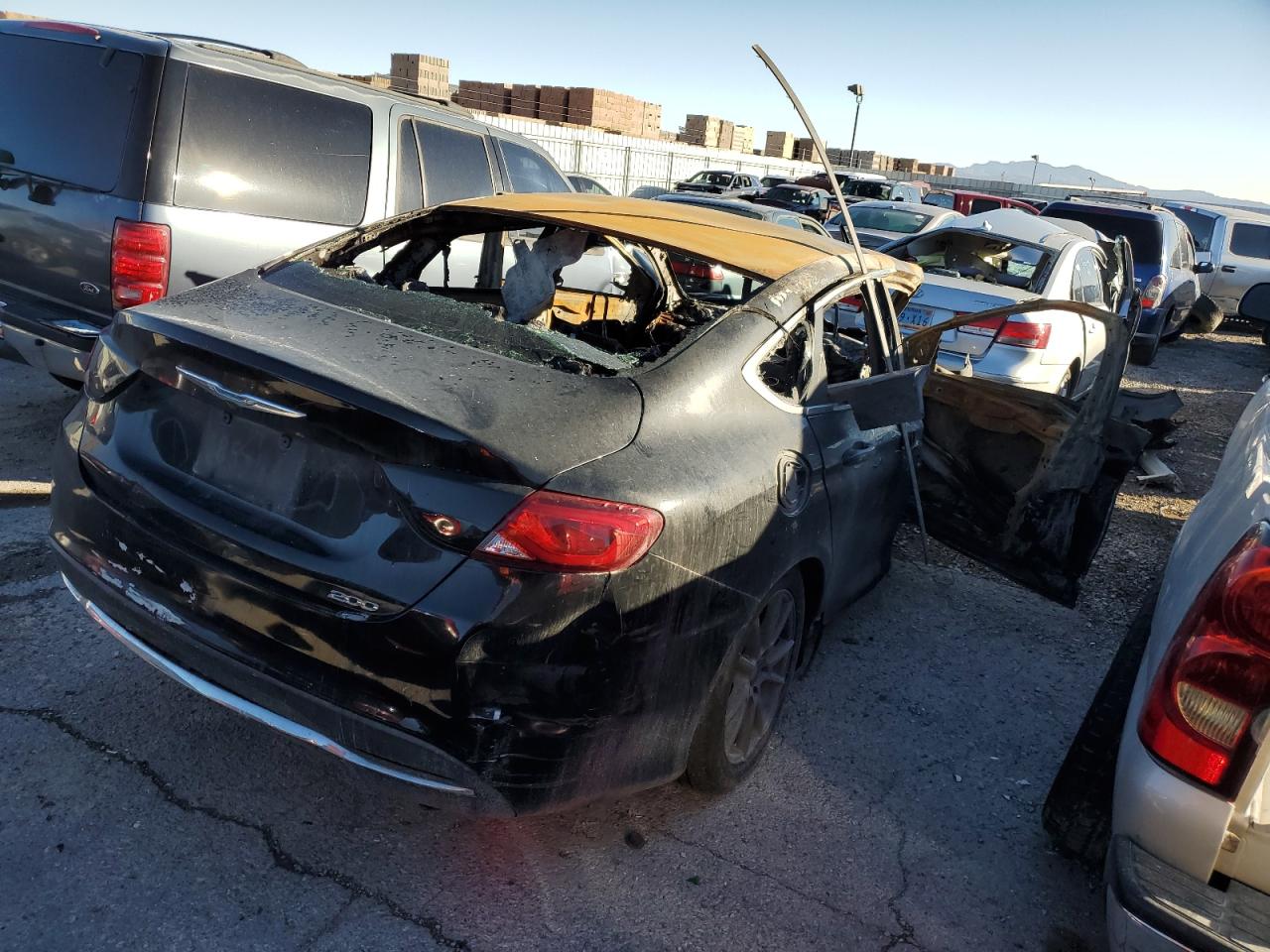 Image 3 of 2015 CHRYSLER 200 LIMITED 2015 with VIN 1C3CCCAB2FN656156