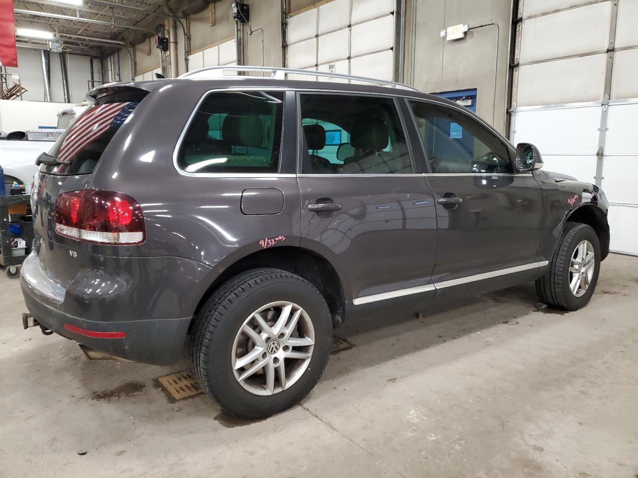 Obraz 3 z 2008 VOLKSWAGEN TOUAREG 2 V6 2008 z VIN WVGBE77L58D001258