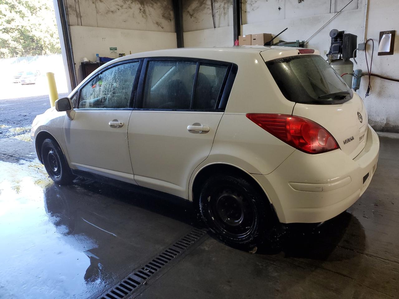 Obraz 2 z 2008 NISSAN VERSA S 2008 z VIN 3N1BC13E68L450606