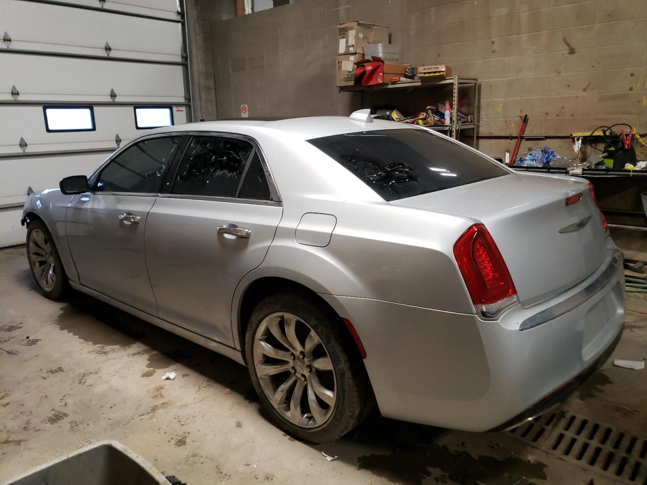 Image 2 of 2020 CHRYSLER 300 LIMITED 2020 with VIN 2C3CCAEG6LH141806