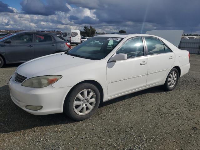 Изображение 1 2003 TOYOTA CAMRY LE 2003 с VIN 4T1BE30KX3U228299