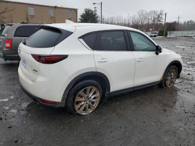 Image 3 of 2019 MAZDA CX-5 GRAND TOURING 2019 with VIN JM3KFBDM7K0627871