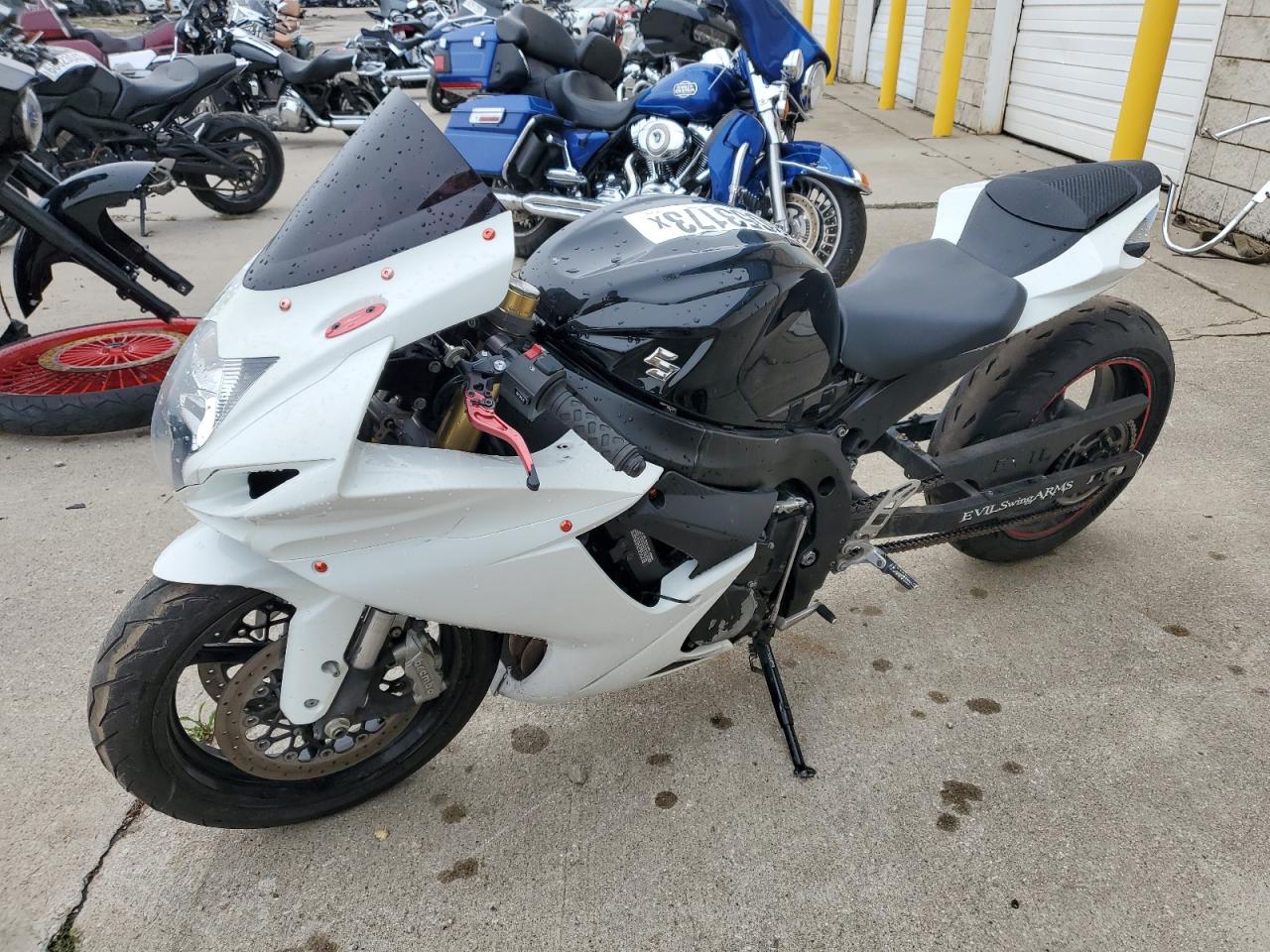 Изображение 2 2014 SUZUKI GSX-R750  2014 с VIN JS1GR7MA4E2101046