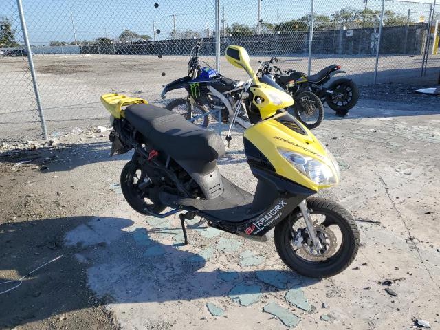 2021 YNGF SCOOTER 2021 image