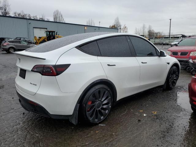 Obraz 3 z 2022 TESLA MODEL Y  2022 z VIN 7SAYGDEF4NF463984