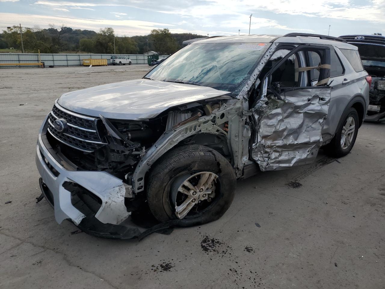 Obraz 1 z 2020 FORD EXPLORER XLT 2020 z VIN 1FMSK7DH5LGD12950