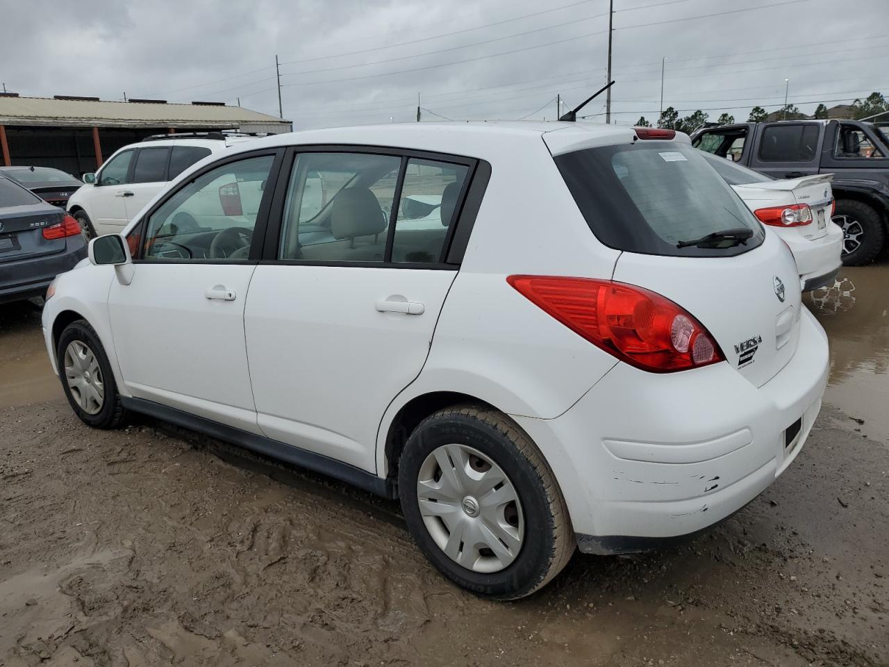 Obraz 2 z 2011 NISSAN VERSA S 2011 z VIN 3N1BC1CP6BL360297